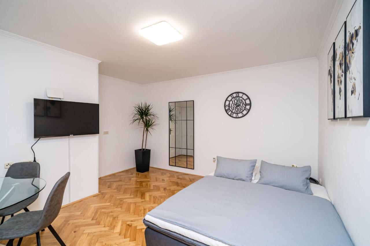 Apartman Knego With Parking Dubrovnik Exterior photo